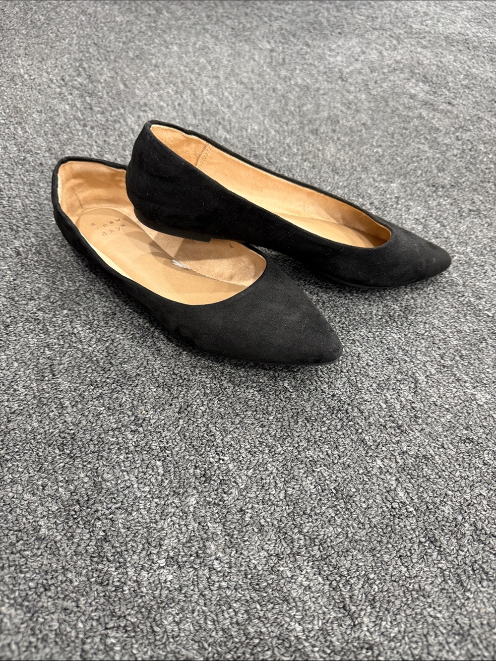 A New Day Classic Black Pointed-Toe Women's Flats